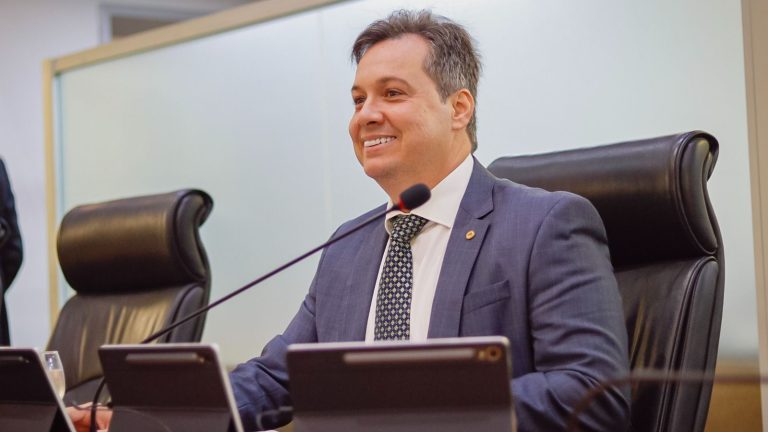 Araújo Jr. Dep.