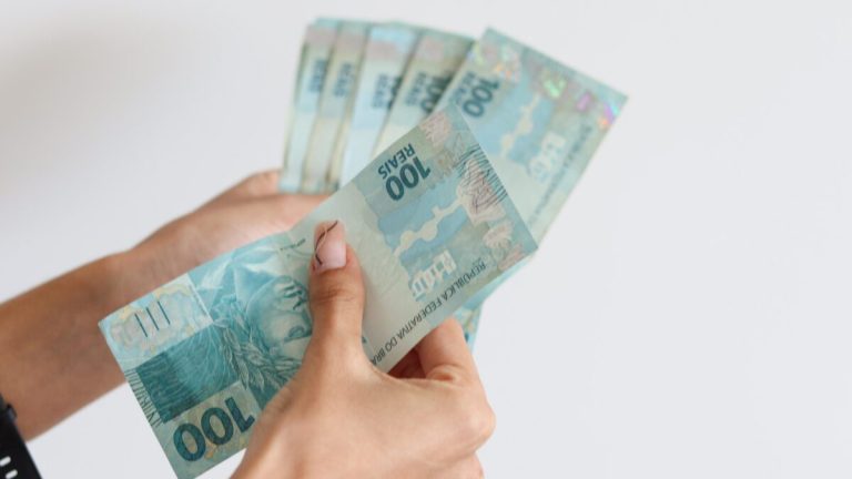 Dinheiro Pagamento A