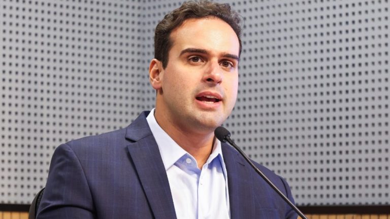 LUCAS ANUNCIA