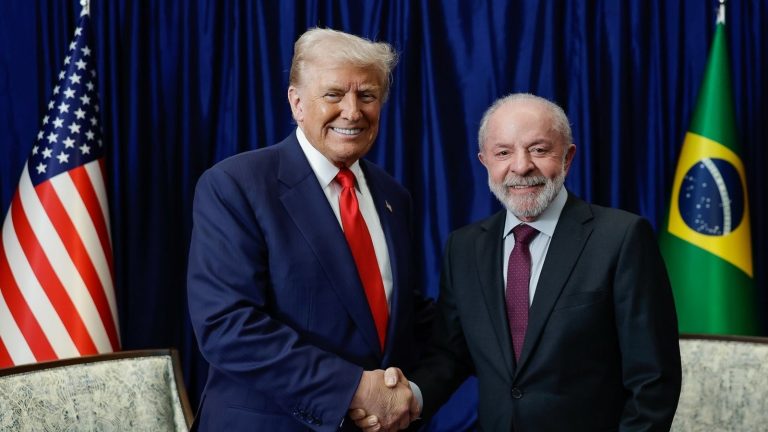LULA TRUMP