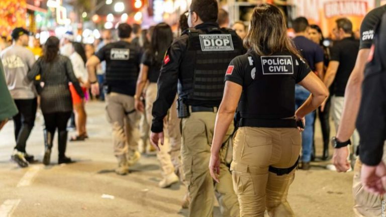Policiamento